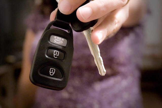 Image of hand holding car keys